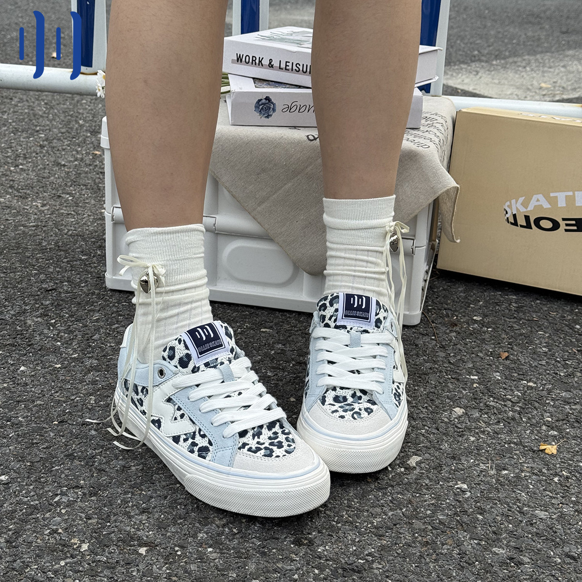顽刻ollieskate冰蓝豹纹配色冬季校园风W系列低帮男女国潮滑板鞋,淘宝优惠券,粉丝福利购,淘宝优惠卷