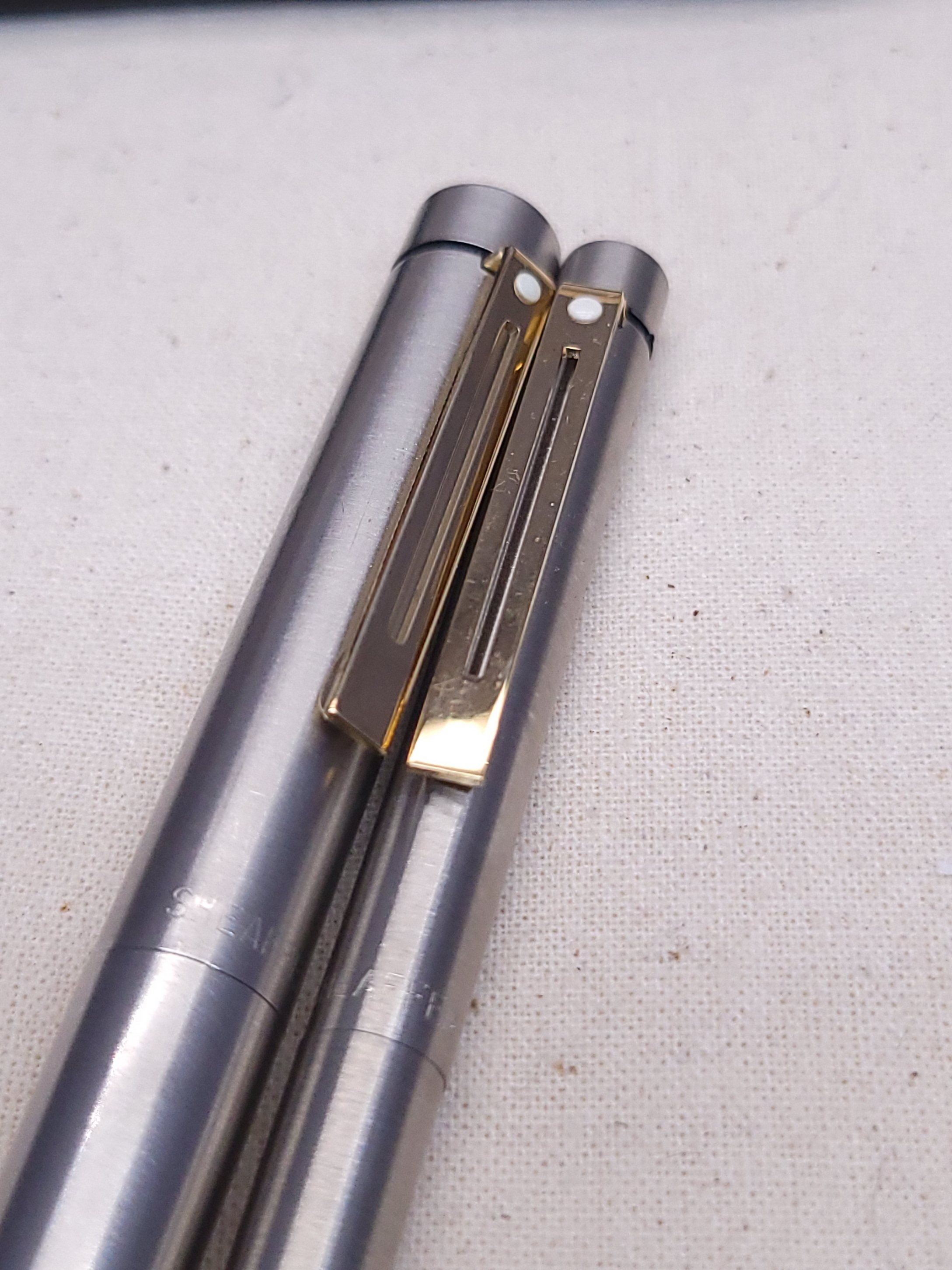 原装正品美国钢笔sheaffer犀飞利经典塔格系列1001gx14k f套装