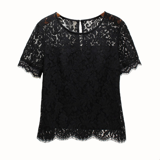 Top de manga corta con encaje hueco estilo