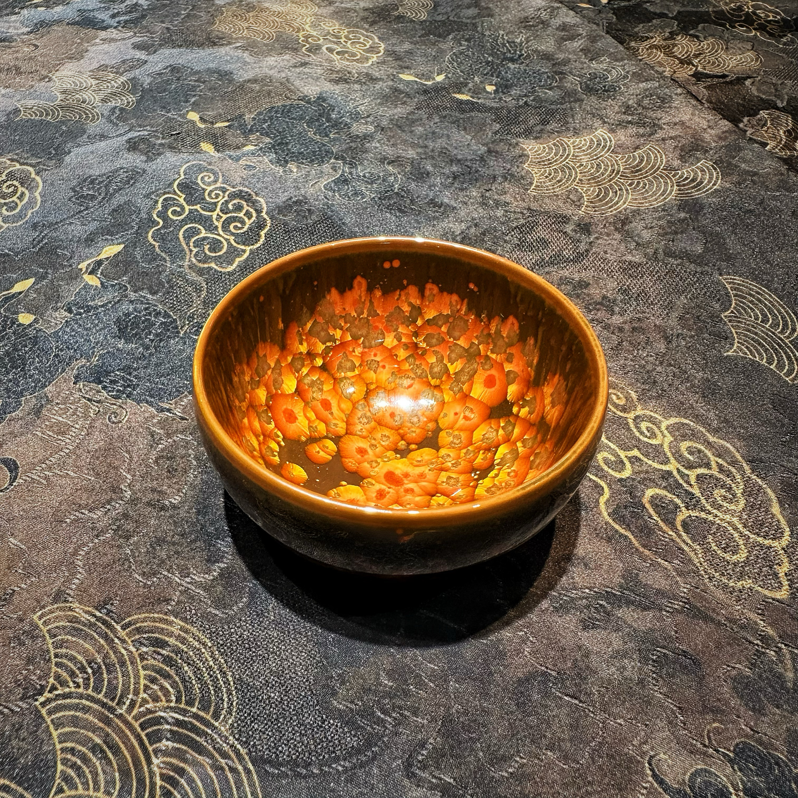 范泽锋朱鹮红钵型天目杯龙德堂主人杯 - 图2