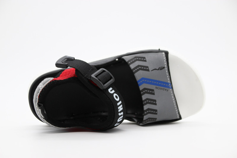 大东童鞋夏季新款舒适男童沙滩鞋中小童魔术贴儿童凉鞋21X1605