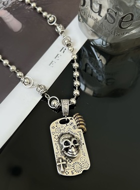 美飒卡通小熊项链轻奢高级感兔子圆珠链条毛衣链甜酷风男女颈链潮