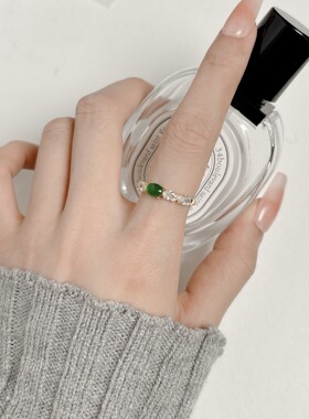 祖母绿精致小巧开口指环不掉色戒指小众高级轻奢风个性时尚食指戒