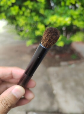 艾诺琪化妆刷月影系列s302斜圆头松鼠毛鼻影刷晕染刷实木柄微瑕疵