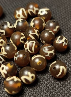 5个8mm蜜糖色风化玛瑙圆米白珠财神天珠女珠项链手链耳钉DIY