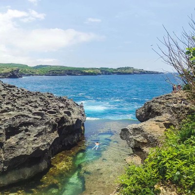 定制旅游巴厘岛蓝梦岛佩尼达岛深度一日游出海船票环岛浮潜包车-图1