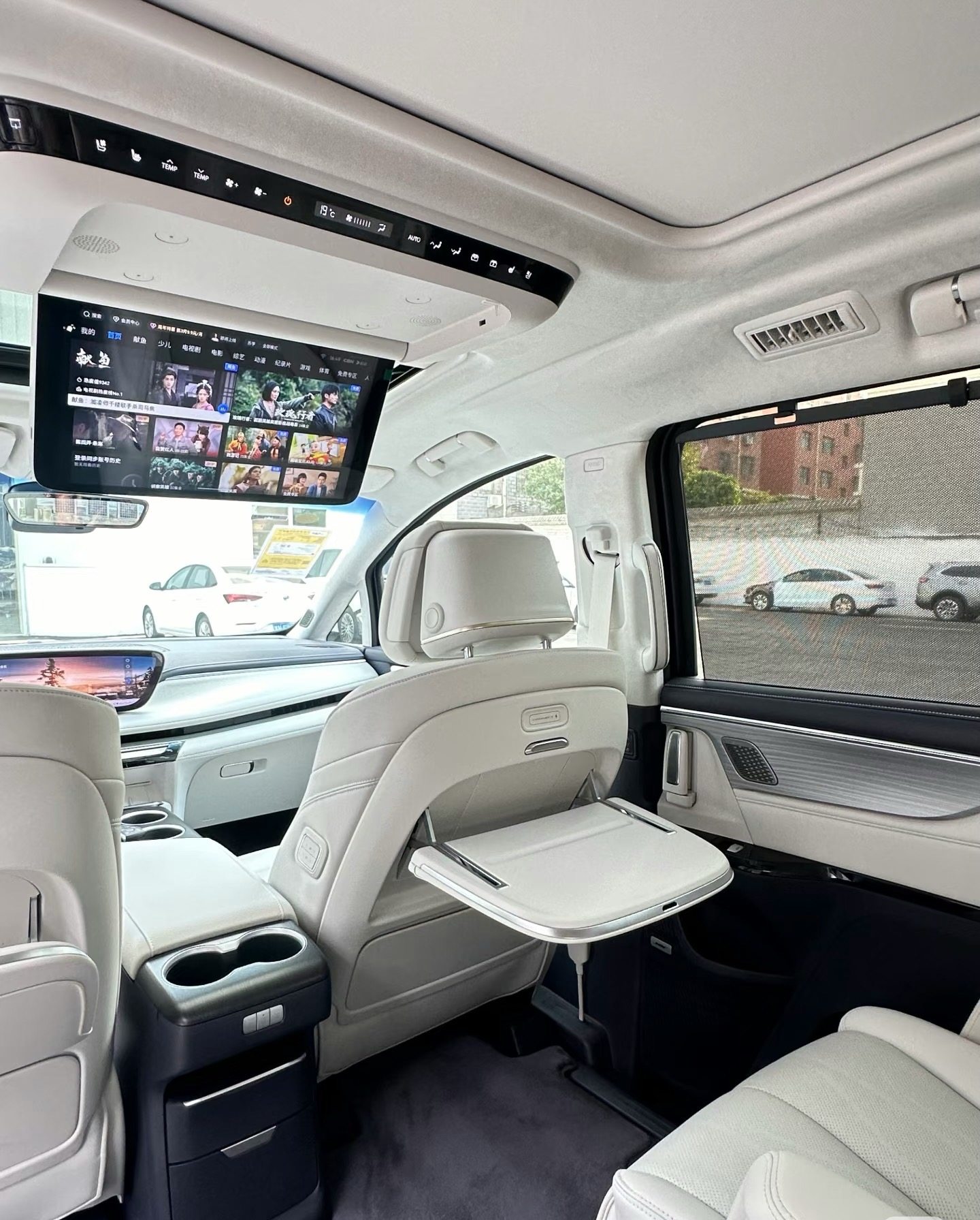 武汉包车游带司机商务包车别克GL8考斯特旅游大巴黄鹤楼等景点VIP,淘宝优惠券,粉丝福利购,淘宝优惠卷