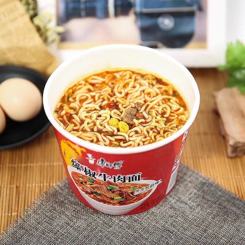 康师傅经典方便面桶装酸辣爆椒整箱泡面宿舍人气速食夜宵 - 图1
