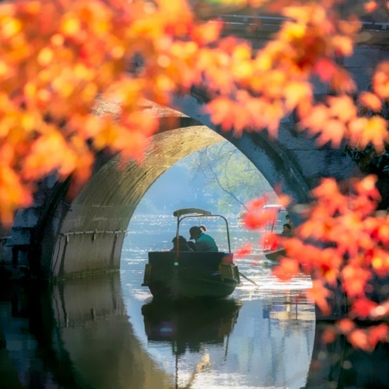 杭州西湖一日游雷峰塔西湖游船灵隐寺飞来峰宋城-图1