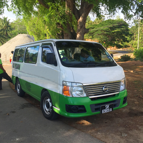 懒猫旅行沙巴亚庇接机送机斗湖接送机马来西亚仙本那机场接送