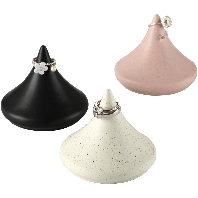 Ceramic ring storage jewelry storage seat bathroom