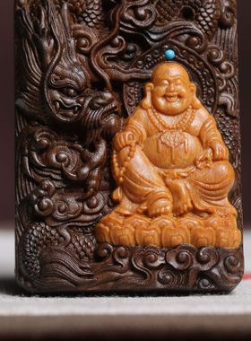 工厂店沉香木雕笑口弥勒双面吊坠木质工艺品盘龙弥勒车载挂件饰品