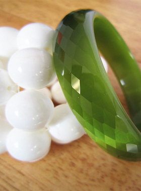 时尚风猫眼石刻面种颜色包邮手镯