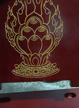 实木双鹿佛台书架八吉祥书台藏式民族风复古雕花带抽屉桌面摆件
