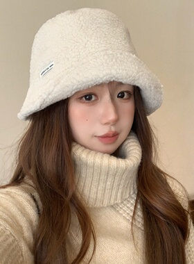 秋冬保暖显脸小羊羔绒渔夫帽女