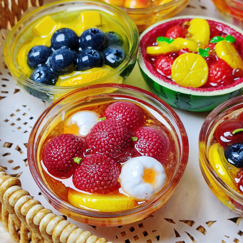 六件8折仿真甜品碗冰镇荔枝杨梅冰箱贴立体美食糖水磁吸装饰 - 图1