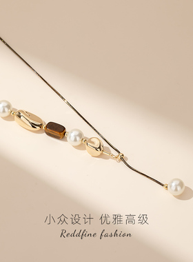 长款项链高级感轻奢小众女款2025新款配饰饰品吊坠锁骨链毛衣链