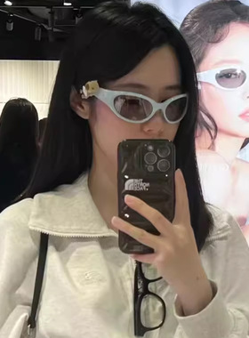 Jennie蓝色猫眼发箍墨镜2024新款GM男女骑行千禧风防紫外线太阳镜