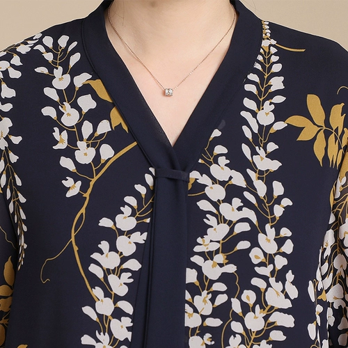 Летняя приятная телу шифоновая рубашка для матери, 2021 года, V-образный вырез, большой размер