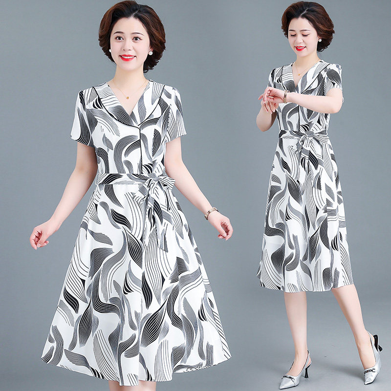  新盛中老年女装