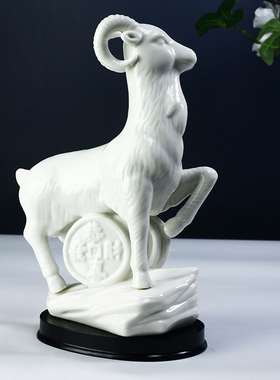 陶瓷12生肖动物白色风水小摆件
