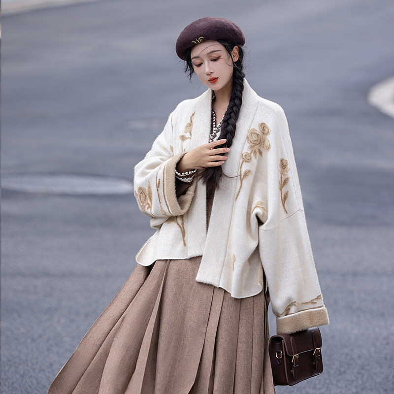 拟梦蔷薇可可仿貂绒飞机袖毛衣外套改良拉链马面裙秋冬日常汉服女,淘宝优惠券,粉丝福利购,淘宝优惠卷