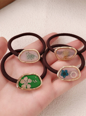 手工制作花朵佳芯合金发绳少女