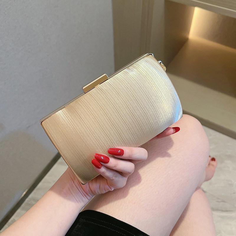 新款晚宴包包女士欧美奢华宴会手拿包水钻晚装包时尚派对手提包,淘宝优惠券,粉丝福利购,淘宝优惠卷