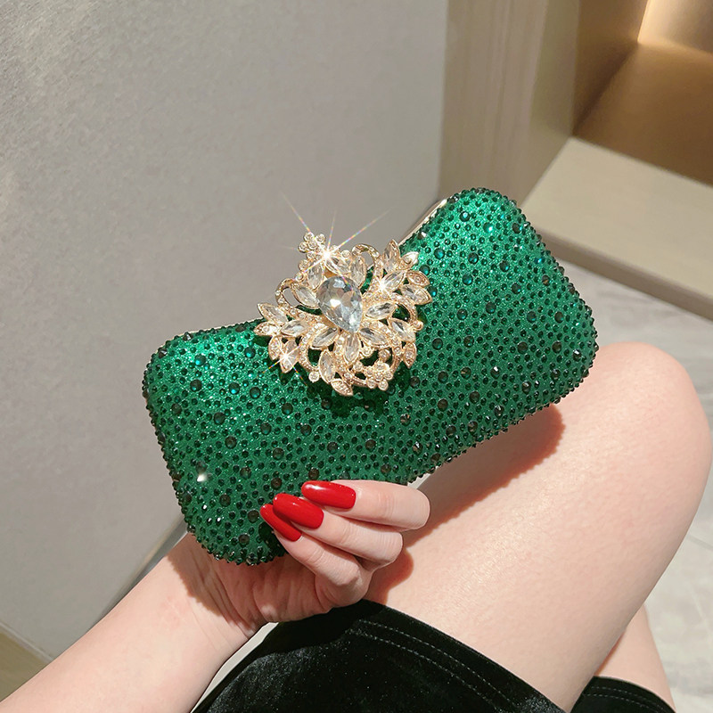 2026新款奢华镶钻手拿包女绿色晚宴包名媛高级感链条包宴会水钻包,淘宝优惠券,粉丝福利购,淘宝优惠卷