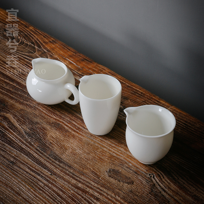 德化白瓷 羊脂玉 分茶器 公道杯 功夫茶具 大号茶海公杯 手工陶瓷