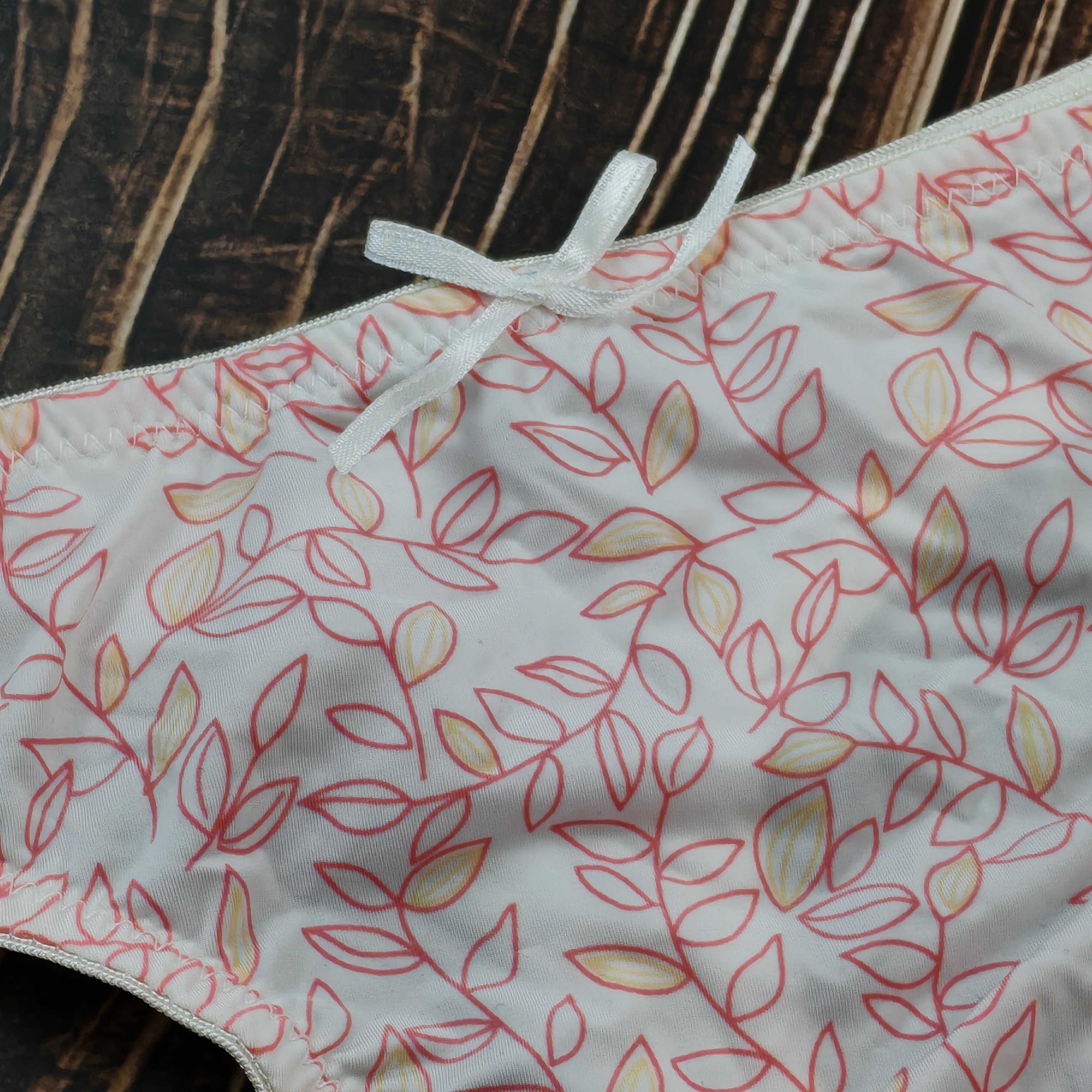 38/40 42/44清新印花冰丝牛奶丝女士丁字裤透气舒适大尺码内裤,淘宝优惠券,粉丝福利购,淘宝优惠卷