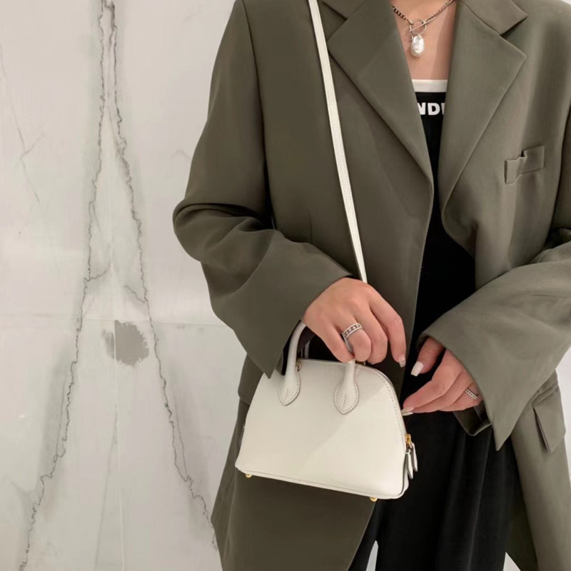 可爱实用担当~真皮贝壳包18山羊皮 gleee女士包袋