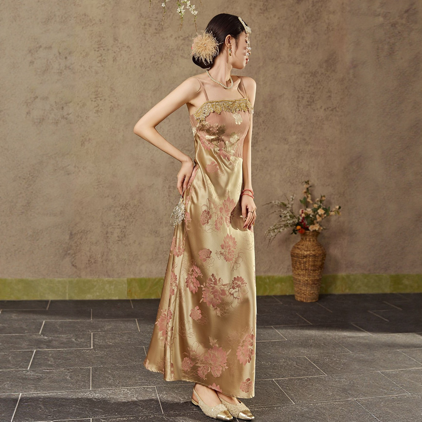 弥蝶【粉黛鎏光】新中式性感牡丹印花人丝吊带长裙国风气质连衣裙,淘宝优惠券,粉丝福利购,淘宝优惠卷