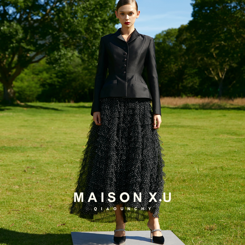 拥有永存的风格 MAISON X.U｜设计师品牌黑色丝毛混纺法式小外套