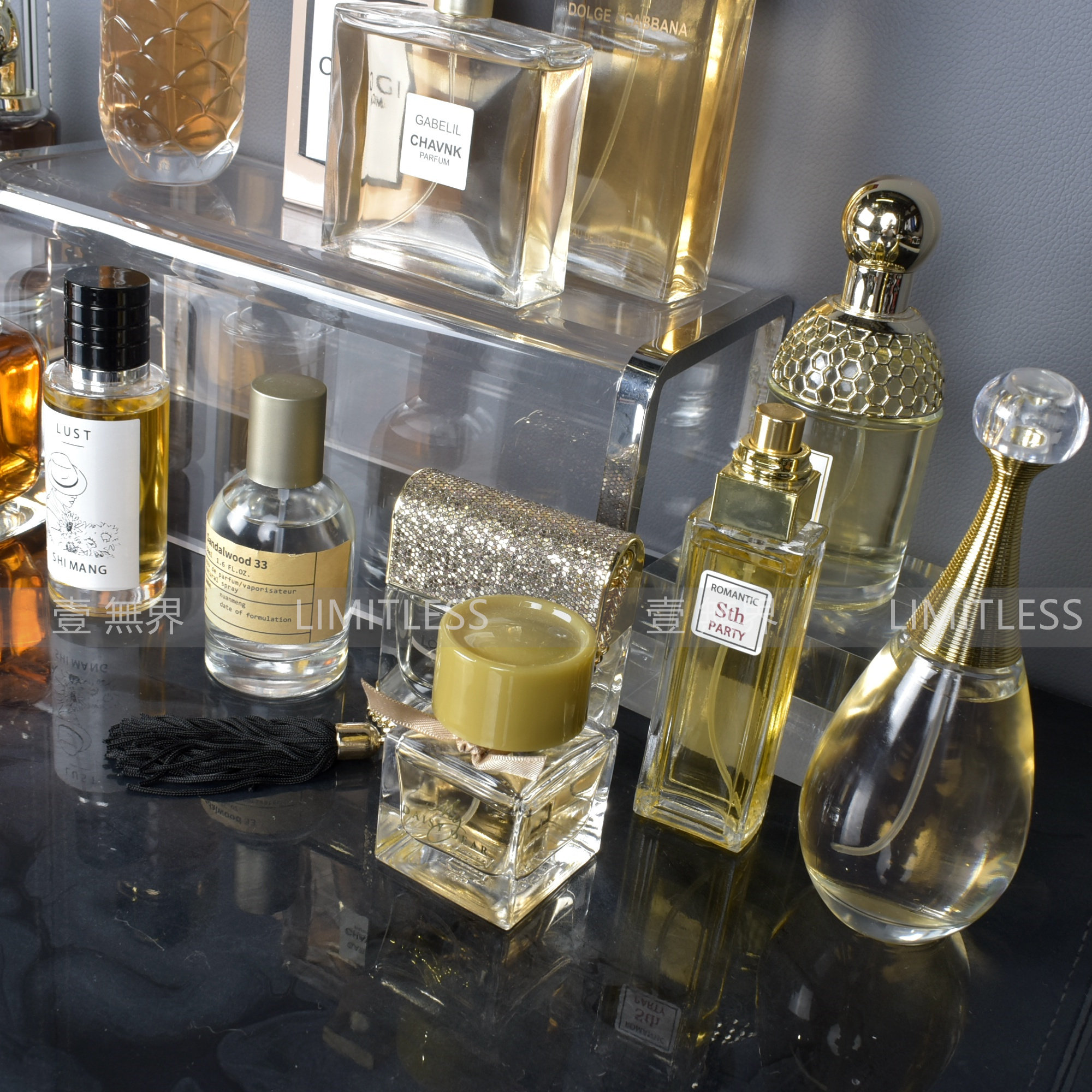 金色轻奢女士香水香氛 拍摄道具样板房摆件梳妆台 卫生间镜柜收纳,淘宝优惠券,粉丝福利购,淘宝优惠卷