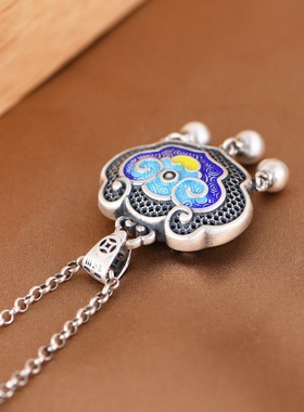 足银吊坠长命锁珐琅彩镂空女款