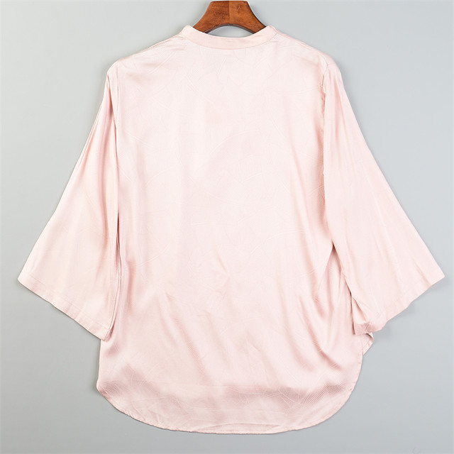 ຊຸດເຄື່ອງນຸ່ງເຮືອນ Tencel ແບບພະລາຊະວັງຊັ້ນສູງສໍາລັບແມ່ຍິງ L83905 ຮູບແບບການຖັກແສ່ວຊ້ໍາທີ່ສວຍງາມແບບຈີນໃຫມ່ຊຸດ pajama ຊຸດສອງສິ້ນ