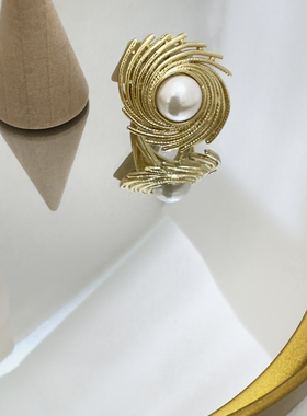 螺旋珍珠戒指女轻奢高级感夸张食指戒新款潮小众设计开口可调节