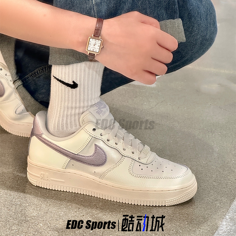 Nike耐克Air Force 1 白紫女款低帮AF1空军一号休闲鞋DV7470-100 - 图2