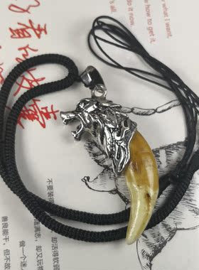 复古做旧款黑狗牙项链