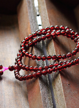 秀气风石榴石多层水晶佛珠手链