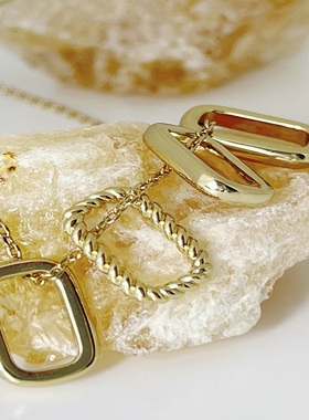 SOL DE VERANO蕃秀 曼缇亚项链几何金属精致小巧高级金色送女友