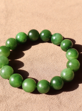 俄罗斯料辣阳绿碧玉12mm圆珠手串