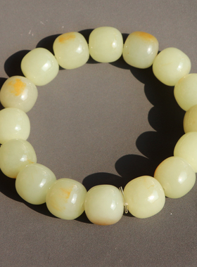 方言和田玉黄沁皮黄白玉籽料手串