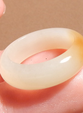 放大漏方言和田玉精品佩戴级新疆且末料细腻细腻糖白玉16mm戒指s2