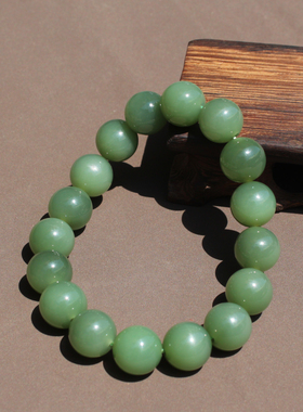 俄罗斯料苹果绿碧玉12mm圆珠手串