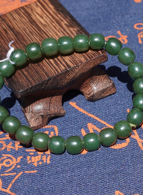 和田玉俄料油润细腻阳绿碧玉手串