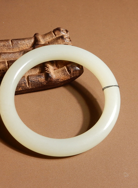 青海老料冰底晴水58mm女士手镯