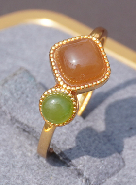 方言品牌碧玉糖玉多宝银镶玉戒指