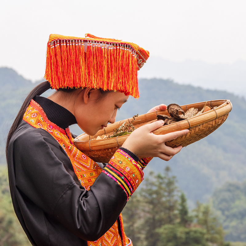 瑶浴泡脚粉 足浴包 广西金秀大瑶山瑶族草药包 熏蒸发汗 - 图1